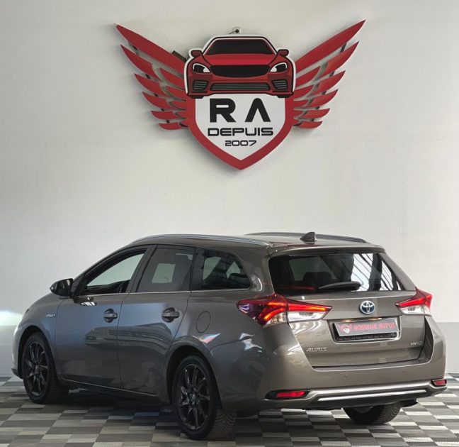 TOYOTA AURIS TOURING SPORT 1.8 VVT 99CH HYBRIDE 