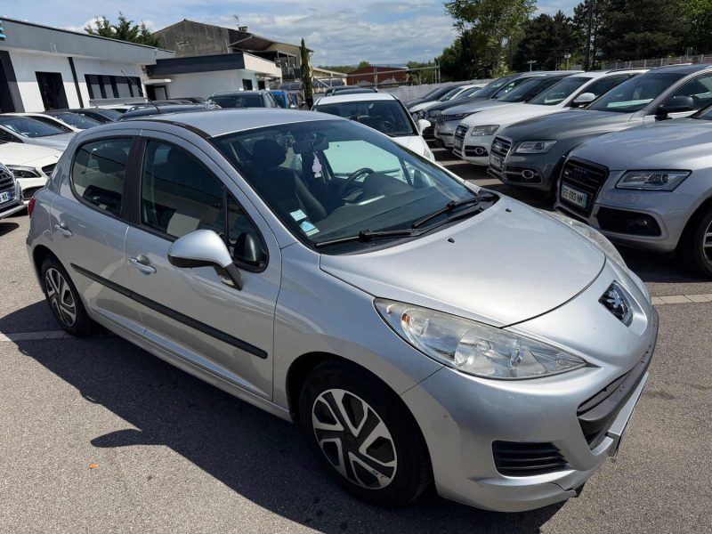 PEUGEOT 207 1.4 HDI 70CH TRENDY PHASE 2 GARANTIE