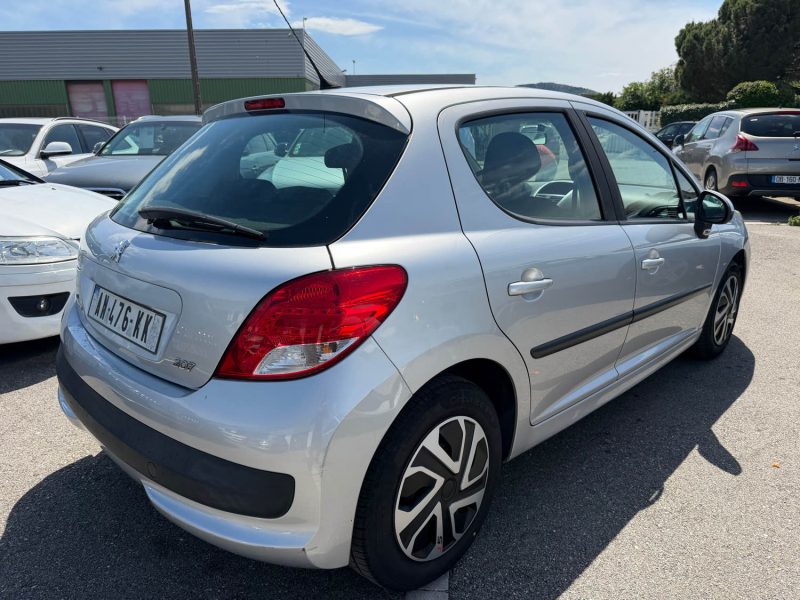 PEUGEOT 207 1.4 HDI 70CH TRENDY PHASE 2 GARANTIE