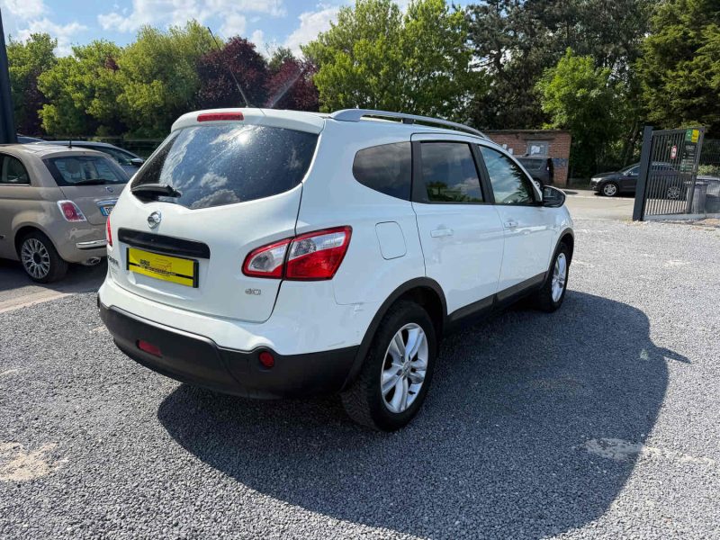 NISSAN QASQHA 1L5 DCI 110 CHX TECKNA "7 PLACES"