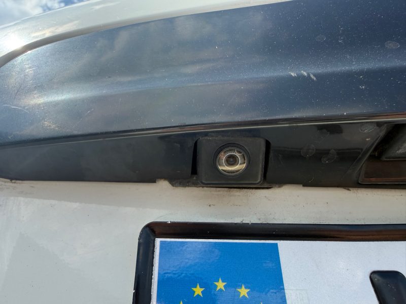 NISSAN QASQHA 1L5 DCI 110 CHX TECKNA "7 PLACES"