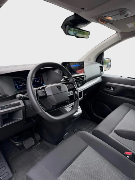 PEUGEOT EXPERT 4 M 2.0 BLUE HDI 145 EAT PH2 2025