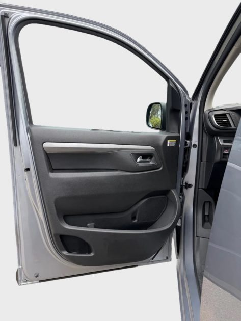 PEUGEOT EXPERT 4 M 2.0 BLUE HDI 145 EAT PH2 2025