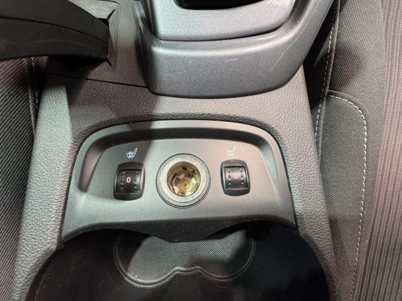 FORD FOCUS 1.6 SCTI 182CH TITANIUM 2012