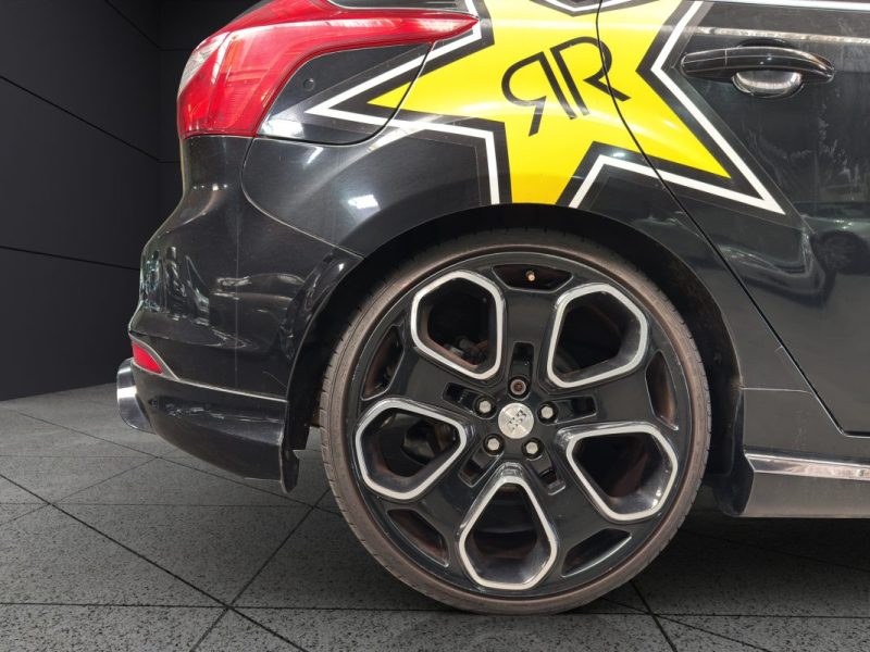 FORD FOCUS 1.6 SCTI 182CH TITANIUM 2012