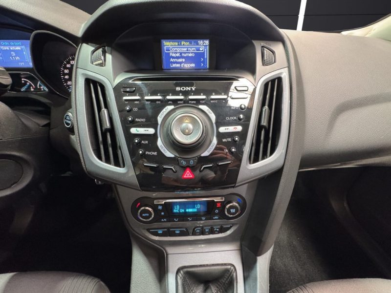 FORD FOCUS 1.6 SCTI 182CH TITANIUM 2012
