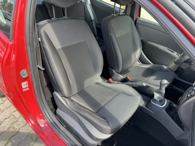 Renault Clio 3 restylée Collection 1.2i 16v 75cv Zen GARANTIE 12 MOIS 