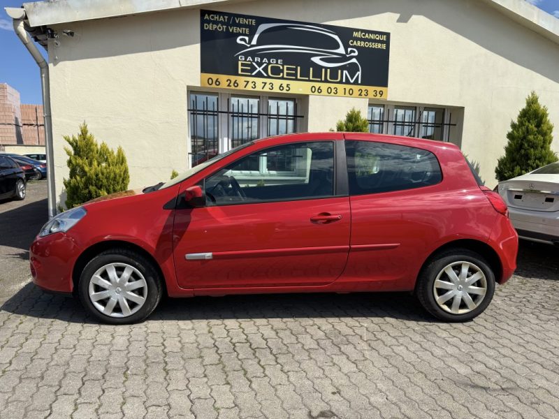 Renault Clio 3 restylée Collection 1.2i 16v 75cv Zen GARANTIE 12 MOIS 