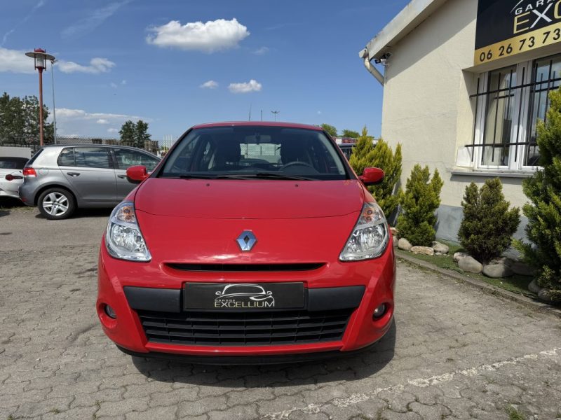 Renault Clio 3 restylée Collection 1.2i 16v 75cv Zen GARANTIE 12 MOIS 