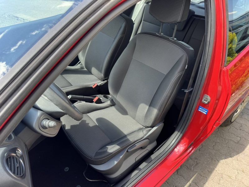 Renault Clio 3 restylée Collection 1.2i 16v 75cv Zen GARANTIE 12 MOIS 