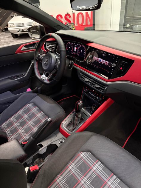 MAGNIFIQUE VOLKSWAGEN POLO GTI STAGE 2, 290CH (LIGNE D'ÉCHAPPEMENT COMPLÈTE, RESSORTS COURTS)