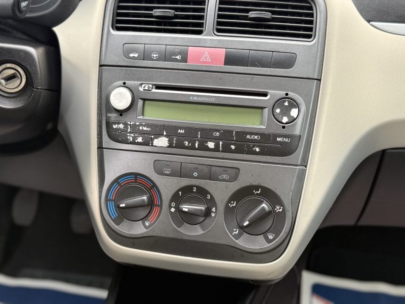 Fiat Grande Punto 1.3 MJT 75ch Active – Clim – Idéal Jeune Permis – Révisée & Garantie 6 mois