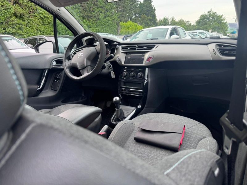 CITROEN C3 II 1.6 HDI 100cv PHASE 2 / GPS/ 5 PLACES