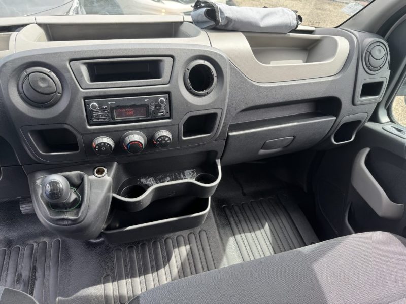 RENAULT MASTERIII FRIGO F3500 L2H2 DCI 125 CONFORT 2012