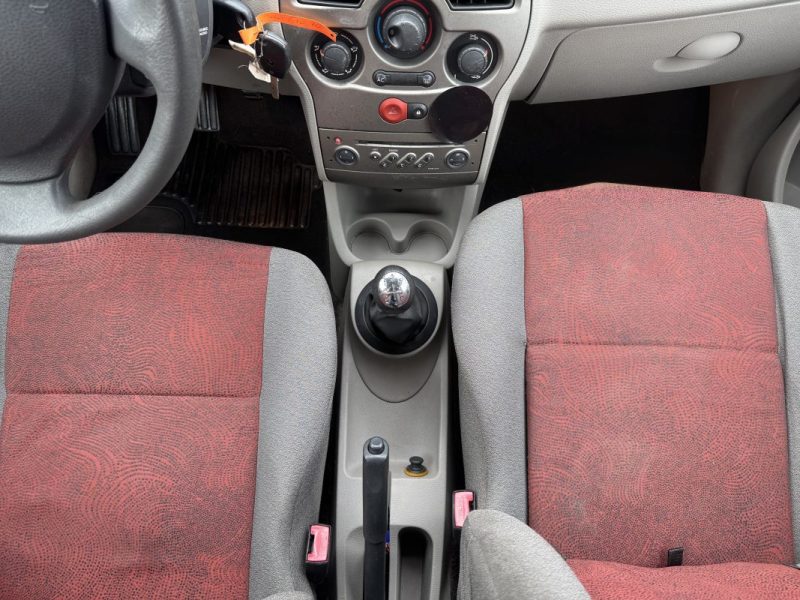 RENAULT MODUS 1.5 DCI 65 PACK AUTHENTIQUE 2005