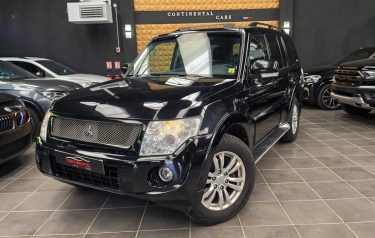 MITSUBISHI PAJERO 3.2 DI-D 200 INSTYLE AWD 7-PLACES*CUIR*CAMERA*TOIT O.*