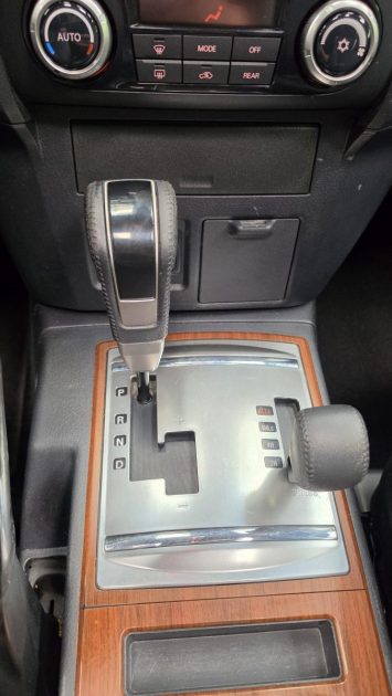 MITSUBISHI PAJERO 3.2 DI-D 200 INSTYLE AWD 7-PLACES*CUIR*CAMERA*TOIT O.*