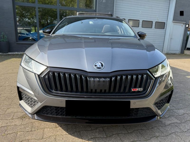 SKODA OCTAVIA COMBI 2023 2.0 TDI 200 RS*ACC*DCC*PANO*