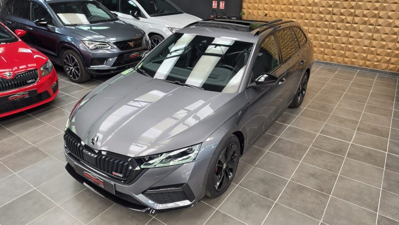SKODA OCTAVIA COMBI 2023 2.0 TDI 200 RS*ACC*DCC*PANO*