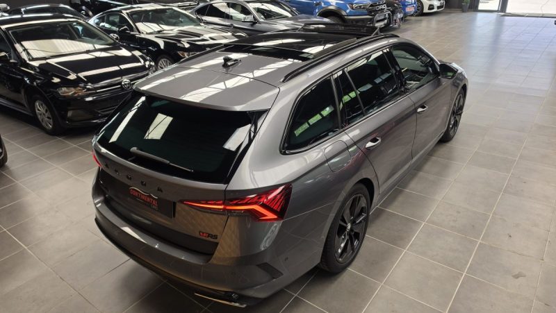 SKODA OCTAVIA COMBI 2023 2.0 TDI 200 RS*ACC*DCC*PANO*
