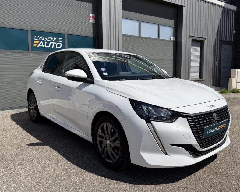 PEUGEOT 208 GT - 2 - 100CH - 2021 - ENTRETIENT COMPLET - 67000 km