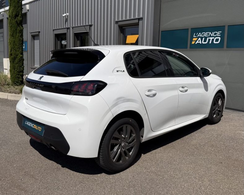 PEUGEOT 208 GT - 2 - 100CH - 2021 - ENTRETIENT COMPLET - 67000 km