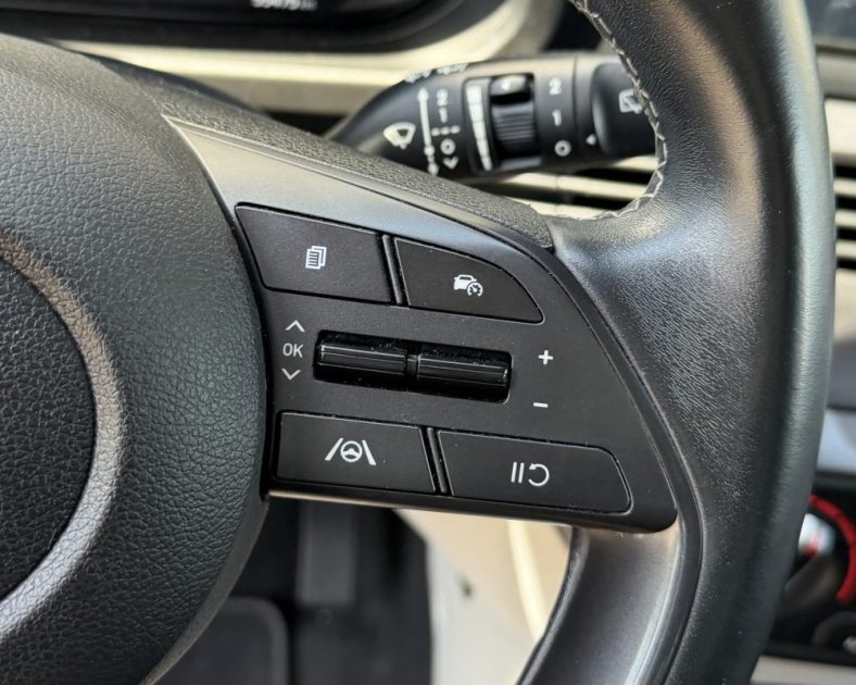 HYUNDAI I20 1.2 84CH INTUITIVE - CAMEMA DE RECUL - Apple CarPlay & Android Auto - Roue de secours