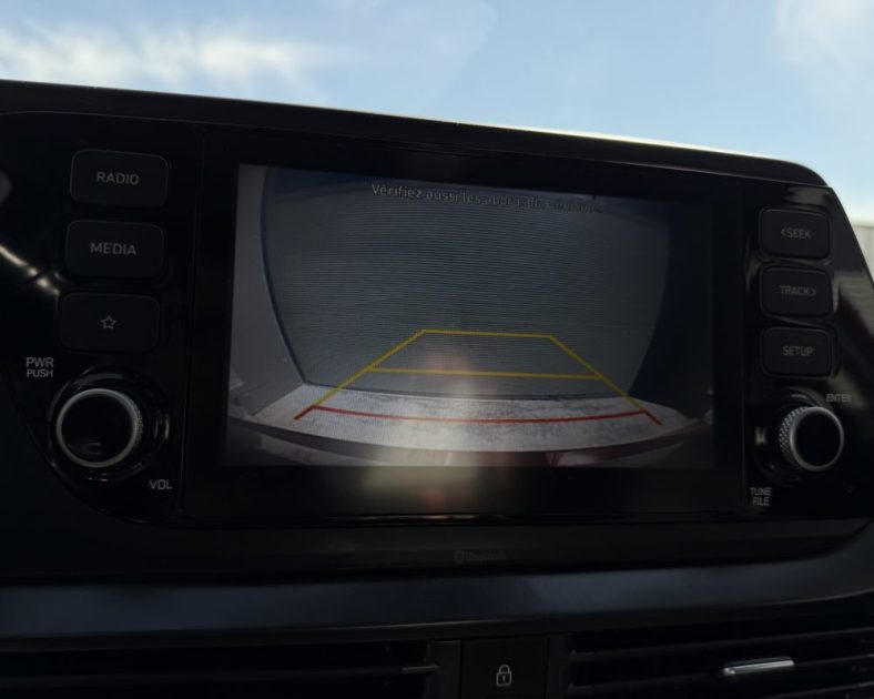 HYUNDAI I20 1.2 84CH INTUITIVE - CAMEMA DE RECUL - Apple CarPlay & Android Auto - Roue de secours