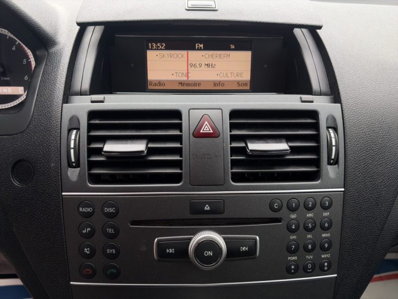 MERCEDES CLASSE C 200 CDI 136 cv BlueEfficiency Classic / Attelage