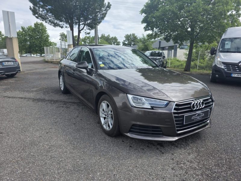 AUDI A4 V 2.0 TDI 150 ULTRA S 2016