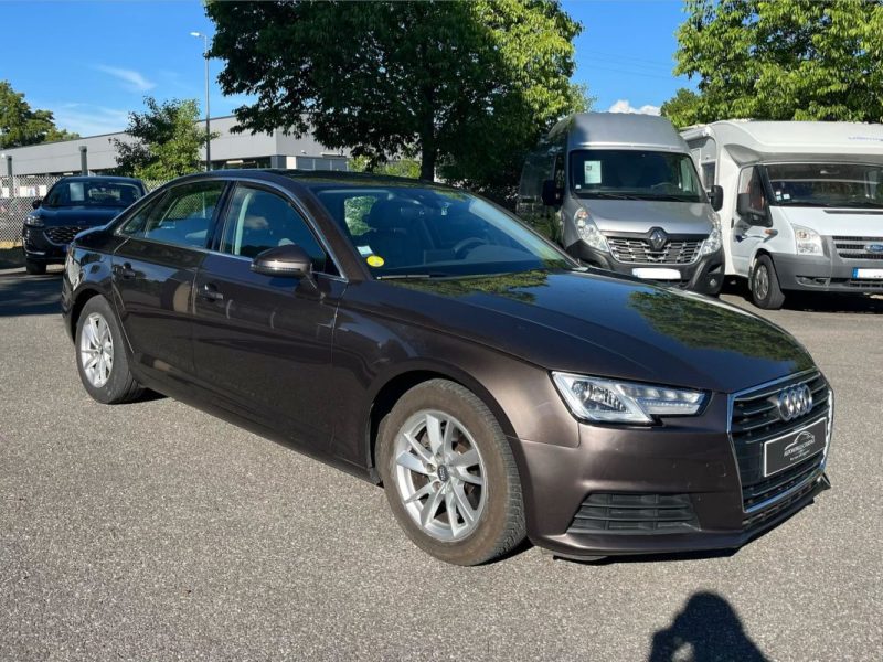AUDI A4 V 2.0 TDI 150 ULTRA S 2016