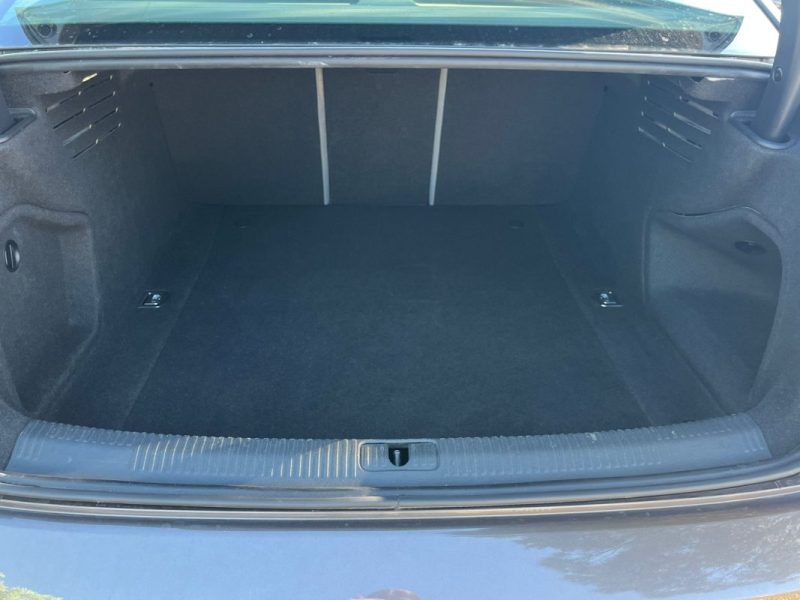 AUDI A4 V 2.0 TDI 150 ULTRA S 2016