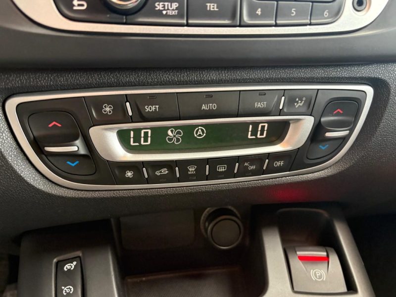 🚗 RENAULT SCENIC III 1.5 DCI 110ch ⚙️ AUTHENTIQUE 📡 Radar de recul 📱 Bluetooth 🧭 GPS