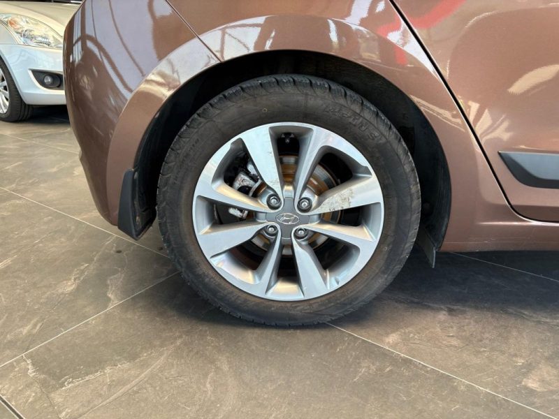 🚗 HYUNDAI i20 1.4 101ch ⚙️INTUITIVE PLUS ☀️Toit ouvrant 🪑Sièges cuir chauffants♨️📷Caméra🧭GPS