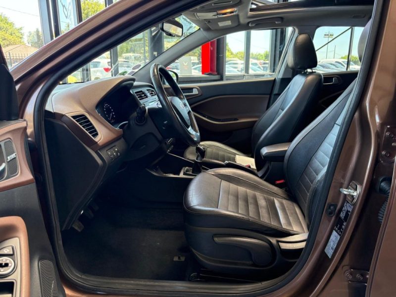 🚗 HYUNDAI i20 1.4 101ch ⚙️INTUITIVE PLUS ☀️Toit ouvrant 🪑Sièges cuir chauffants♨️📷Caméra🧭GPS