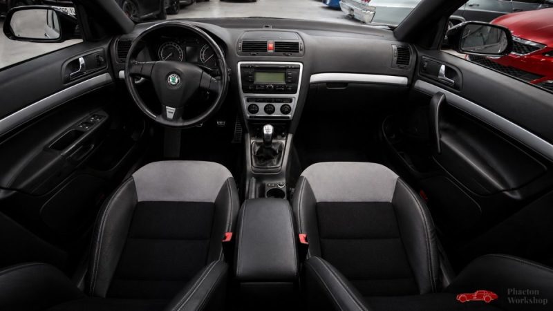 SKODA OCTAVIA 2.0 TFSI vRS - Carnet à jour - Xénon - Sièges Chauffant - 200ch - BVM