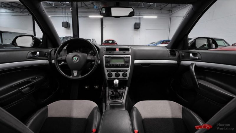 SKODA OCTAVIA 2.0 TFSI vRS - Carnet à jour - Xénon - Sièges Chauffant - 200ch - BVM