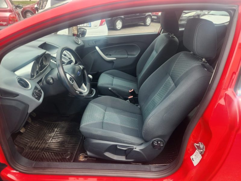 FORD FIESTA  2009