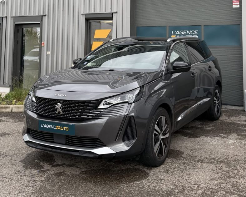 PEUGEOT 5008 GT - 130CH S&S GT - 7 PLACES - FULL OPTION - ENTRETIEN COMPLET - 2023