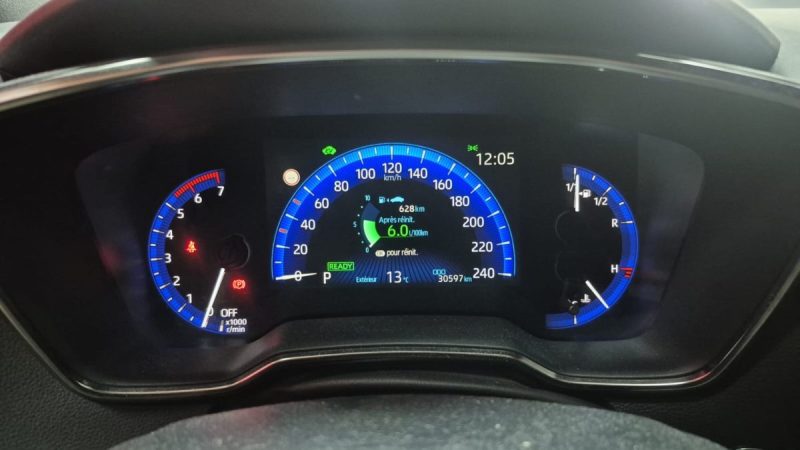 TOYOTA COROLLA TOURING SPORTS 122cv DYNAMIC BUSINESS/1 ERE MAIN/TVA RECUPERABLE