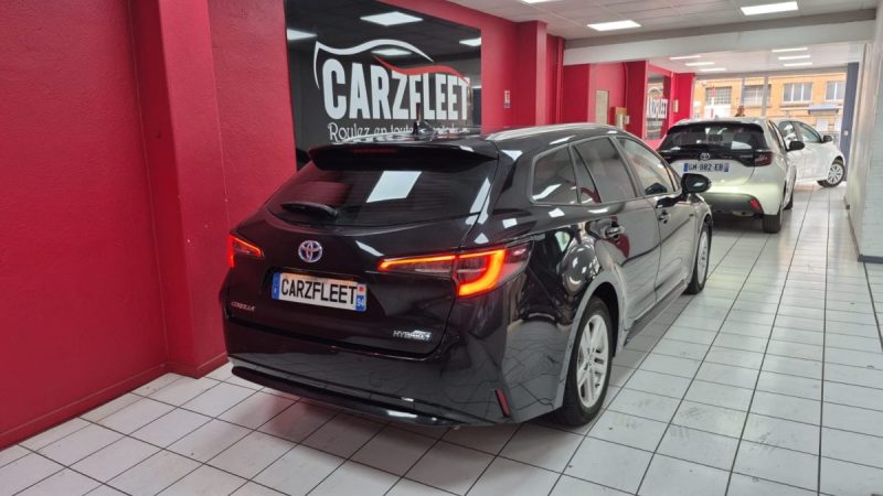 TOYOTA COROLLA TOURING SPORTS 122cv DYNAMIC BUSINESS/1 ERE MAIN/TVA RECUPERABLE