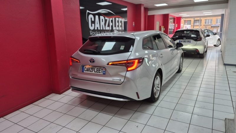TOYOTA COROLLA TOURING SPORTS 122cv DYNAMIC BUSINESS/1 ERE MAIN/TVA RECUPERABLE