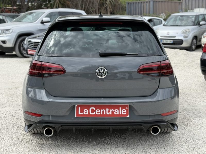 VOLKSWAGEN GOLF 7.5 GTI TCR 