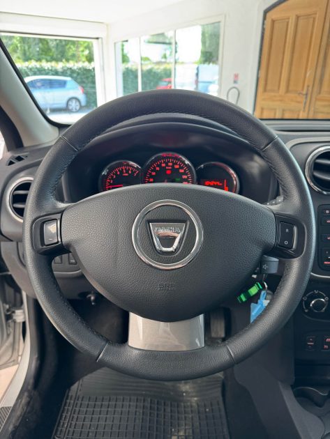 DACIA  SANDERO  0.9 TCE 90CV - MOTEUR À CHAÎNE - GARANTIE 12 MOIS OU 15.000KM 2014