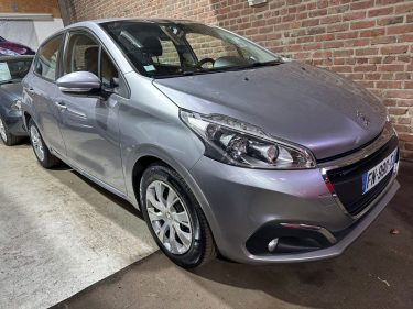 PEUGEOT 208 1.5 BLUE-HDI PREMIUM PACK 102 CV 2020 Société 