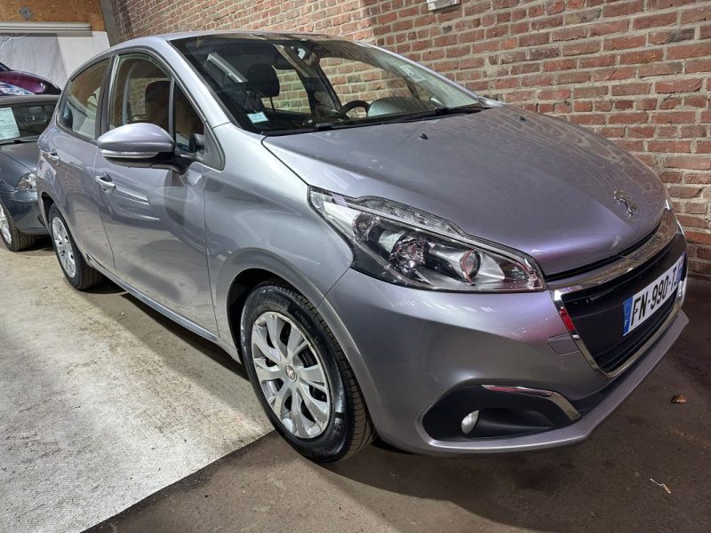 PEUGEOT 208 1.5 BLUE-HDI PREMIUM PACK 102 CV 2020 Société 