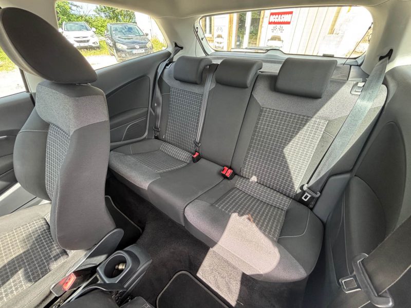 VOLKSWAGEN POLO 1.4 TDI 90CH BLUEMOTION TECHNOLOGY CONFORTLINE BUSINESS 5P 2015