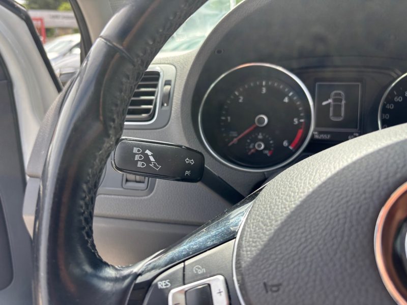 VOLKSWAGEN POLO 1.4 TDI 90CH BLUEMOTION TECHNOLOGY CONFORTLINE BUSINESS 5P 2015