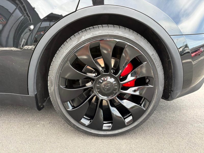 TESLA MODEL Y PERFORMANCE DUAL MOTOR AWD