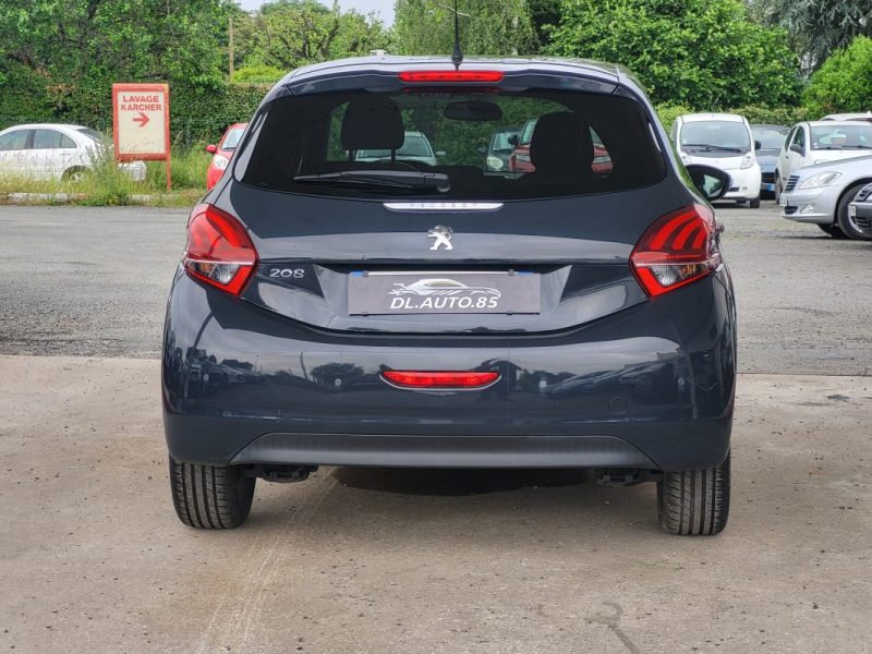 PEUGEOT 208 1.2 PURETECH 82CH E6.C SIGNATURE 5P 2019